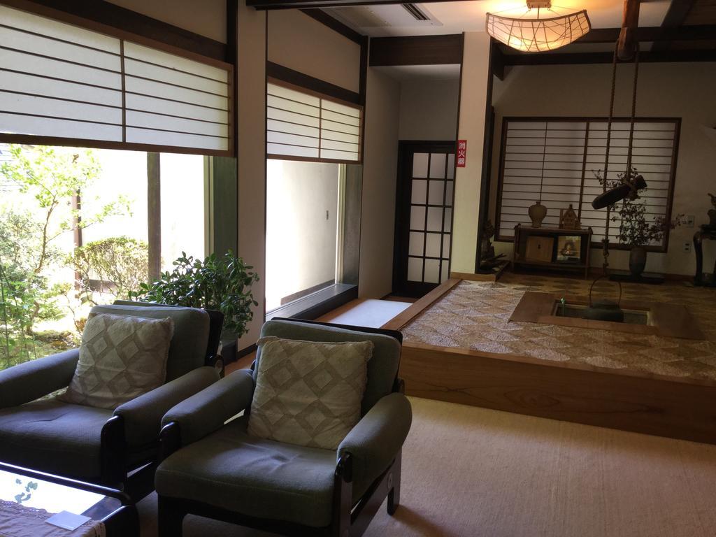 Unryuso Hotel Shinshiro Bagian luar foto